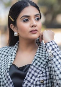 sreemukhi_ teluguvox  12